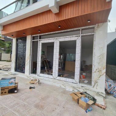 Cửa nhôm thủy lực Maxpro JP