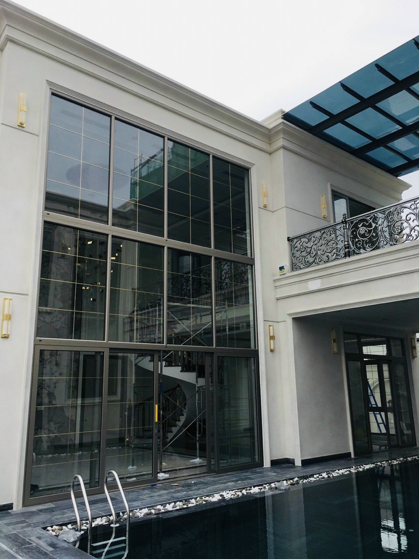 Đơn vị thi công cửa nhôm Maxpro.JP uy tín chất lượng: Giải pháp thẩm mỹ đẳng cấp Nhật Bản