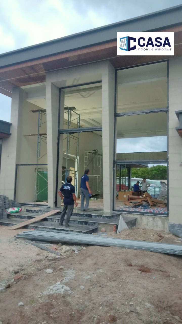 cua-nhom-roto-i-thuong-hieu-duc-nhap-khau-chinh-hang-cao-cap